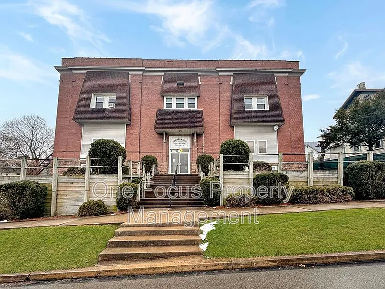 1585 W Southern Ave #6 — Photo 9