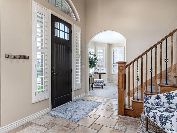 4th image of 13497 S Fair Hill Ct