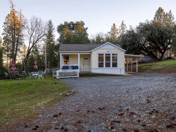 18147 Old Greek Mine Rd, Mokelumne Hill, CA 95245