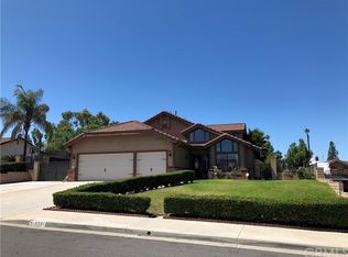 6581 Hemingway Dr, Riverside, CA 92506