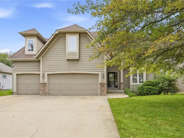 361 W Westhoff Pl, Gardner, KS 66030