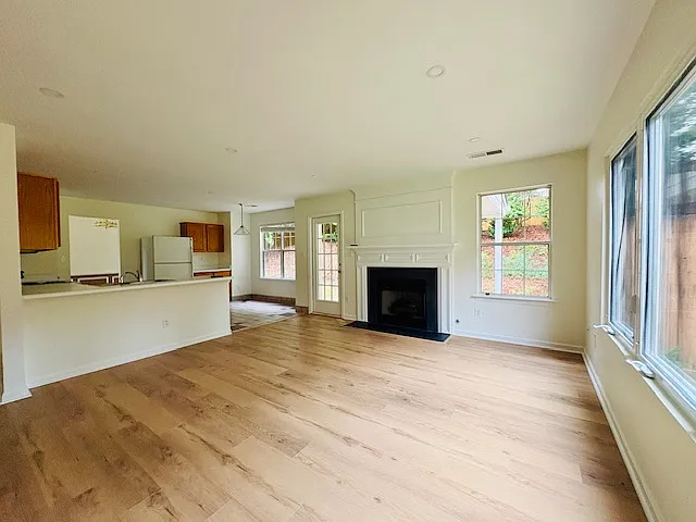 3821 Majestic Ln SW — Photo 7