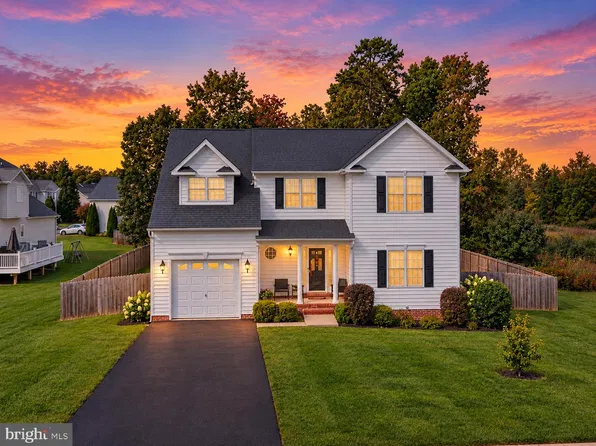 4007 Derbyshire Ln, Fredericksburg, VA 22408