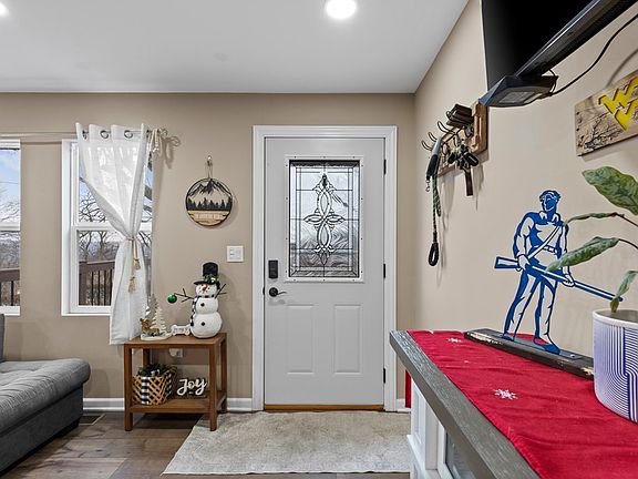 4th image of 17 Boston Hill Drive