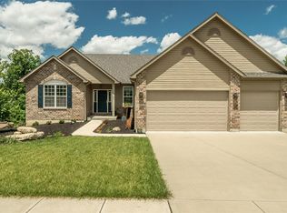 6721 Silverstone Ct, House Springs, MO 63051
