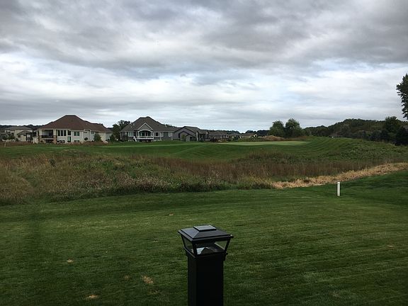 3rd image of 485 E Sawgrass Trl