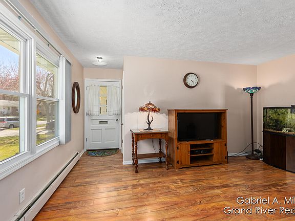 5th image of 2251 Banner Dr SW #44