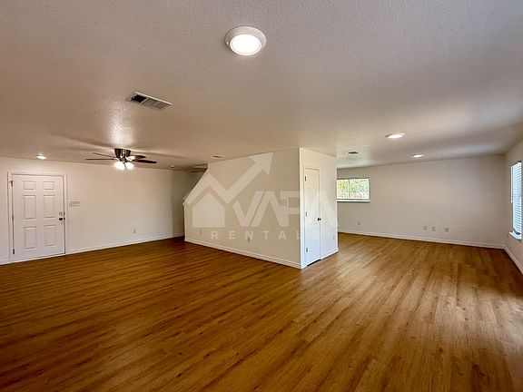 4th image of 2731 Candleridge Dr