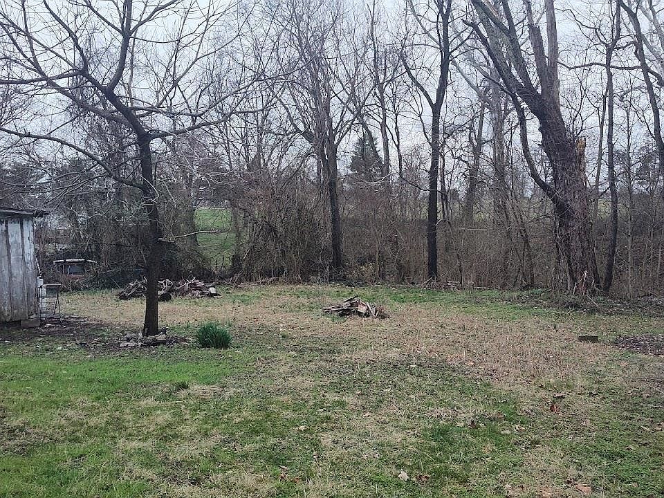 2nd image of 228 High St