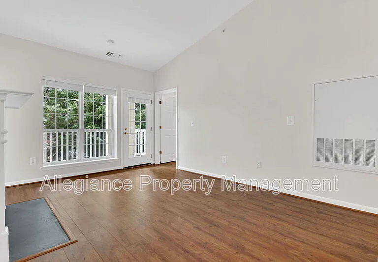 4560 Strutfield Ln #1414 — Photo 6