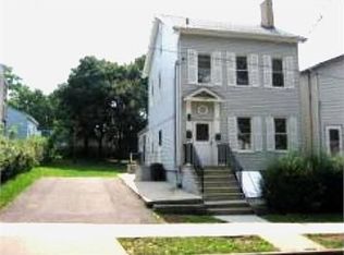 138 Delavan St #2, New Brunswick, NJ 08901