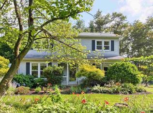 8364 Hickory Rd, Stewartstown, PA 17363