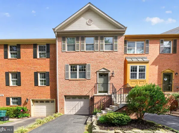 7767 Asterella Ct, Springfield, VA 22152
