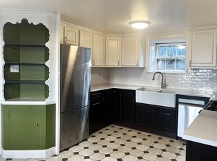 99 Watch Hill Rd, Cortlandt Manor, NY 10567