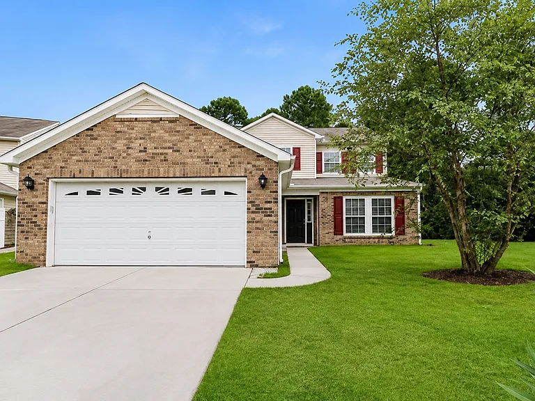 1011 Willow Bend Dr — Photo 1