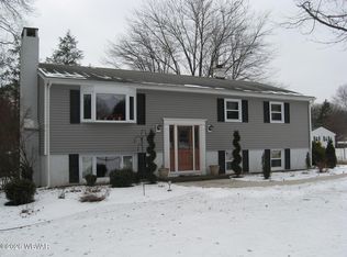 1335 Sycamore Rd, Montoursville, PA 17754