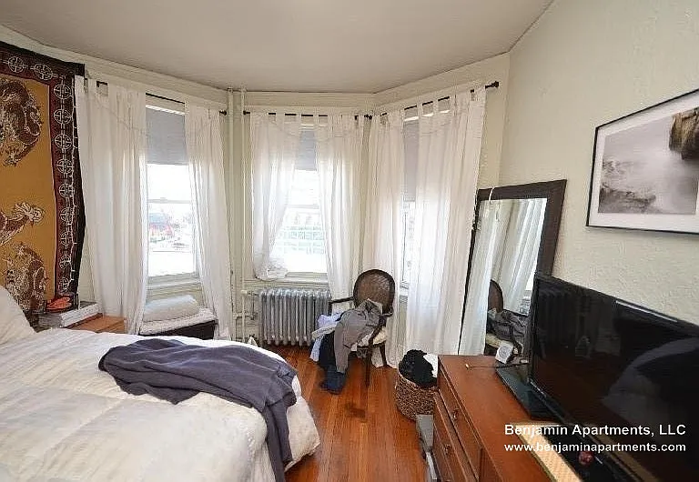 1161 Boylston St #25 — Photo 2