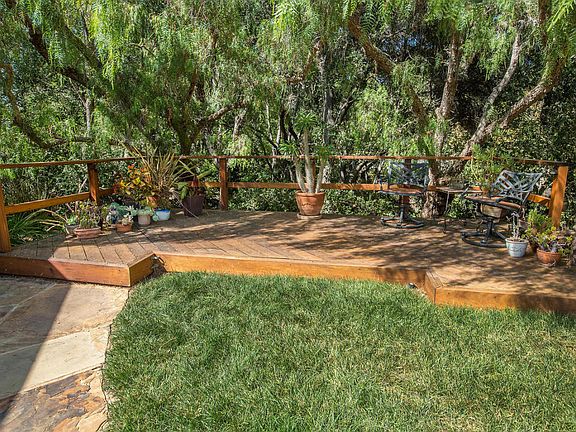 2nd image of 1210 Camino Palomera