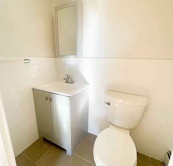 25-34 23rd St #3 — Photo 8