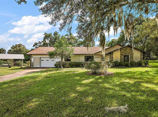 9911 County Road 114a, Wildwood, FL 34785