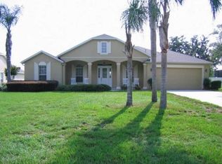 32133 Woodvine Dr, Sorrento, FL 32776
