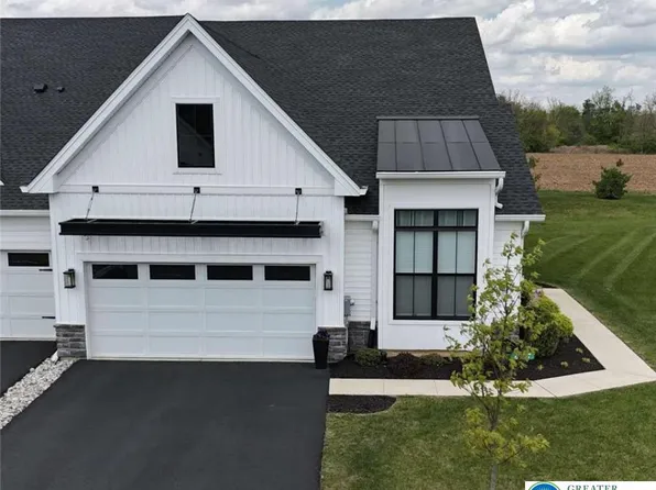 6907 Cedar Dr E, Bath, PA 18014