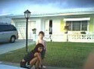 702 SW 18th St, Boynton Beach, FL 33426