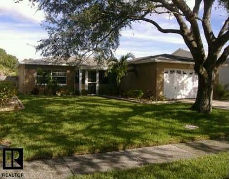 1st image of 11175 Broadwood Dr N