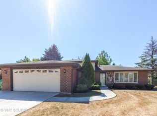 12119 Meadowland Dr, Homer Glen, IL 60491