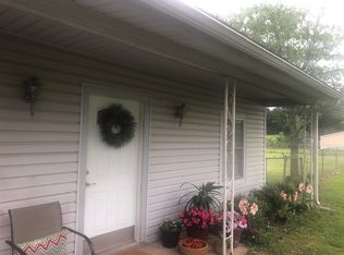 450 O Leary St, Hooks, TX 75561