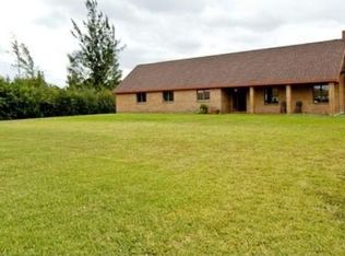 10970 SW 23rd St, Davie, FL 33324