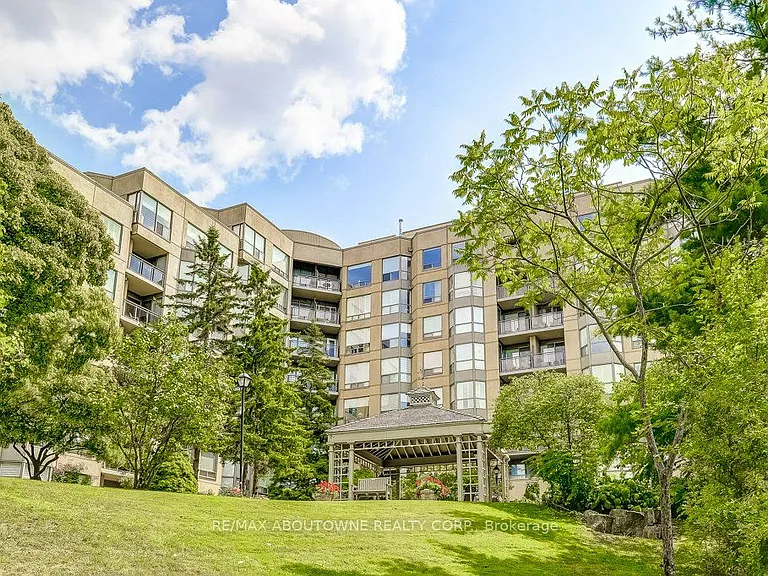 2511 Lakeshore Rd W #519 — Photo 31