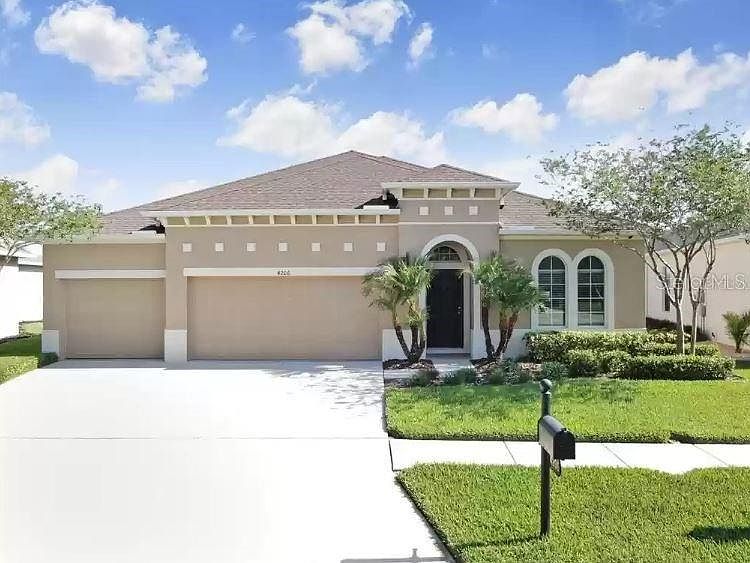 1st image of 4206 Windcrest Dr