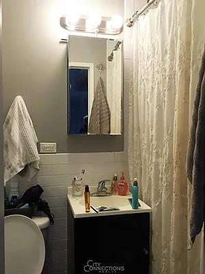 Rented by City Connections Realty | media 60