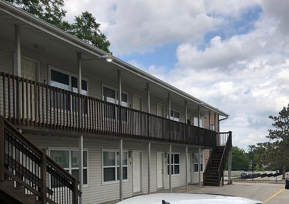 1st image of 88 Olive Ct #3