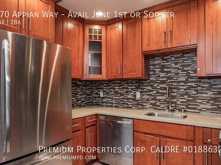 870 Appian Way #AVAIL JUNE 1ST OR SO — Photo 9