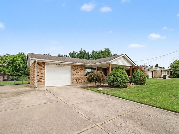 3rd image of 6201 Hollyberry Ln