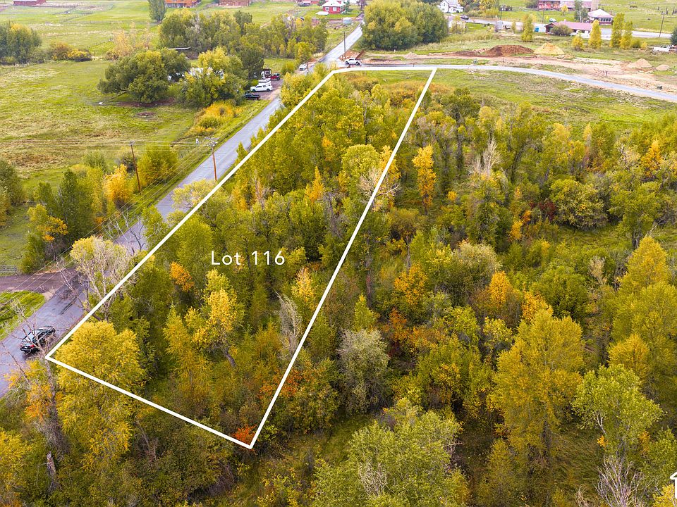 1st image of 975 River Haven Rd