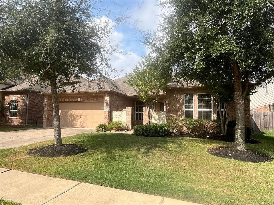 1st image of 26630 Grey Swan Dr