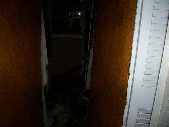 5th image of 8010 S Nassau Cir