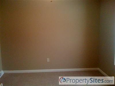 3rd image of 407 Illinois Ave