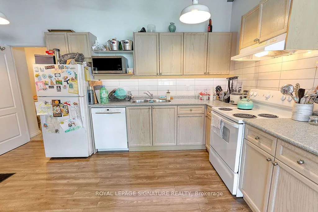 2 bed, $3,600 — Photo 3