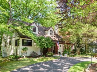 299 Whitney Rd, Penfield, NY 14526