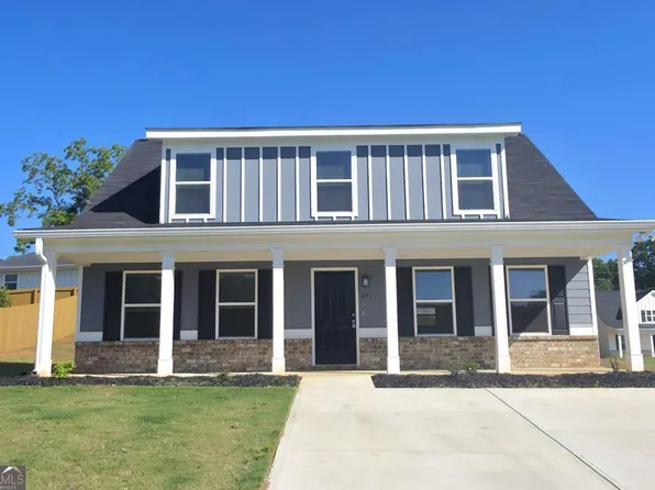 241 Charlotte Cir, Statham, GA 30666