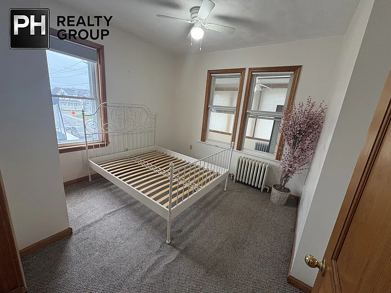 573 Shirley St #2 — Photo 8