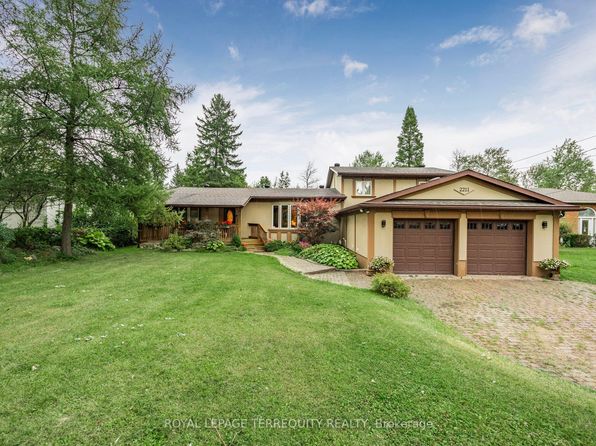 2211 Mildred Ave, Innisfil, ON L9S 2B9