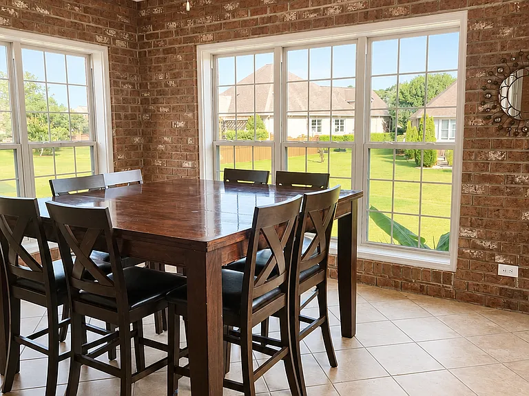 6102 Northshore Dr — Photo 9
