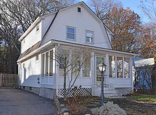 79 Overlook Dr, Warwick, RI 02818