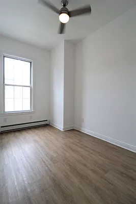 Rented by Bruma Realty LLC | media 23