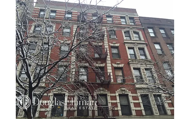 Sold by Douglas Elliman | media 12